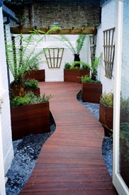 DEckings London